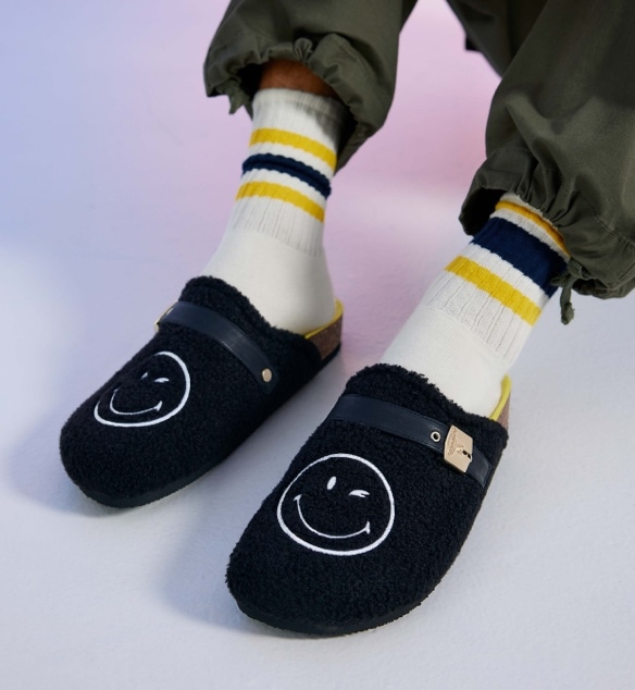 Dr. Scholl's x Smileyworld