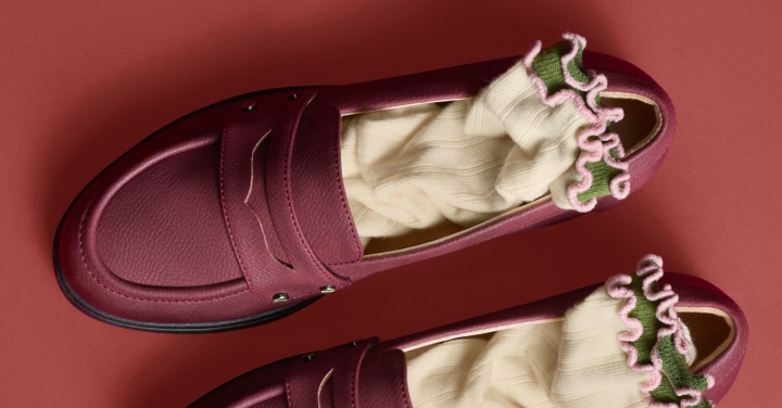 hello loafer in burgundy