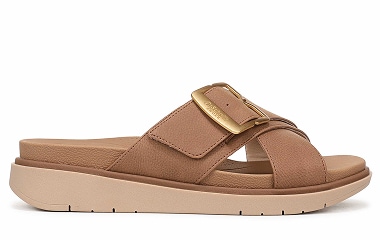 piper sandal in brown and a gold bucke with feel good foam