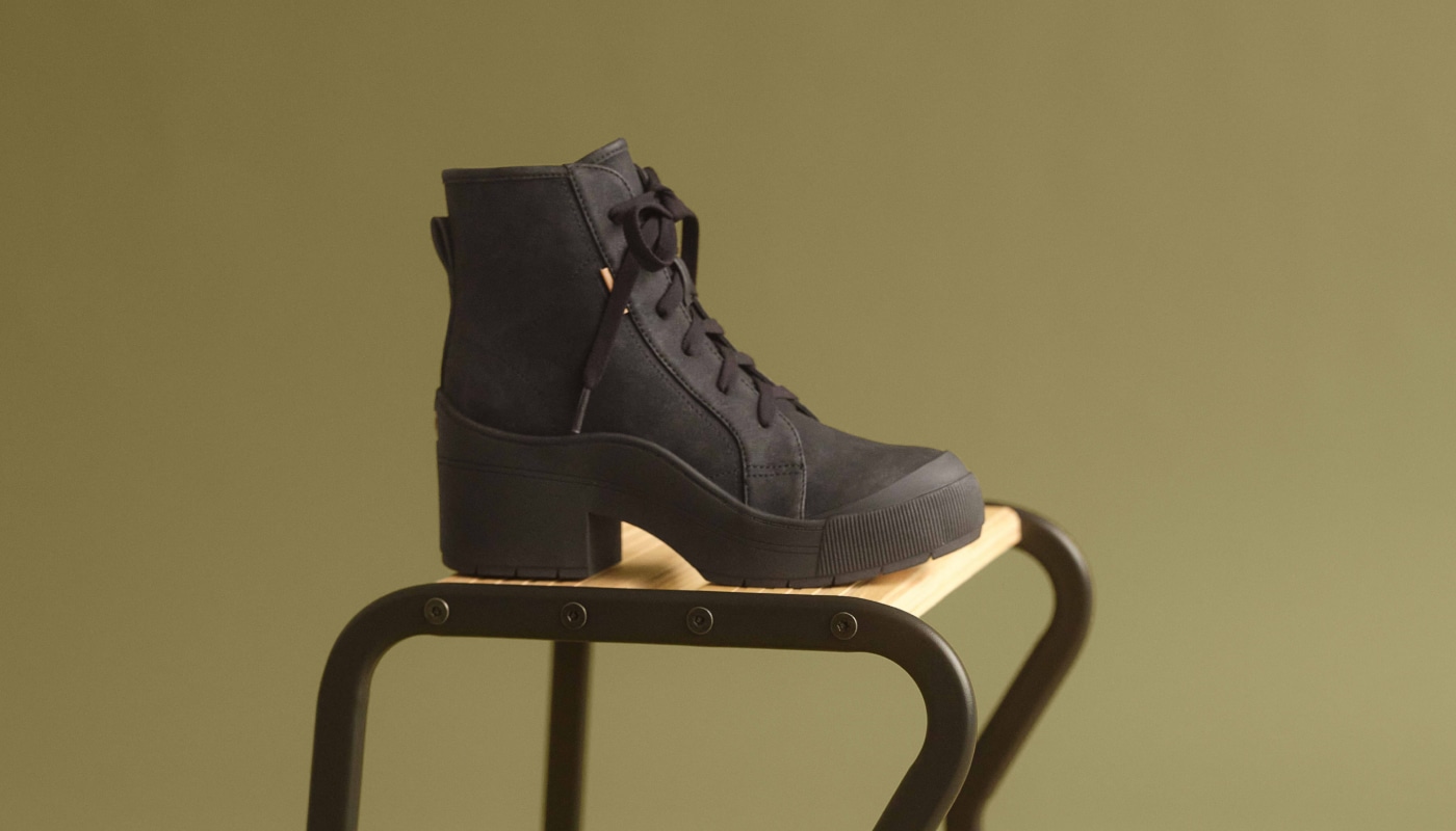Time Off Up Platform Boot