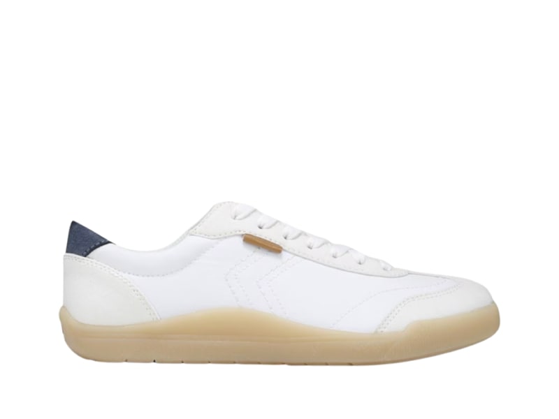 madison lace up sneaker