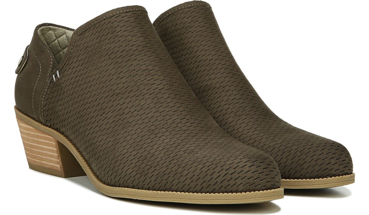 perforated bootie