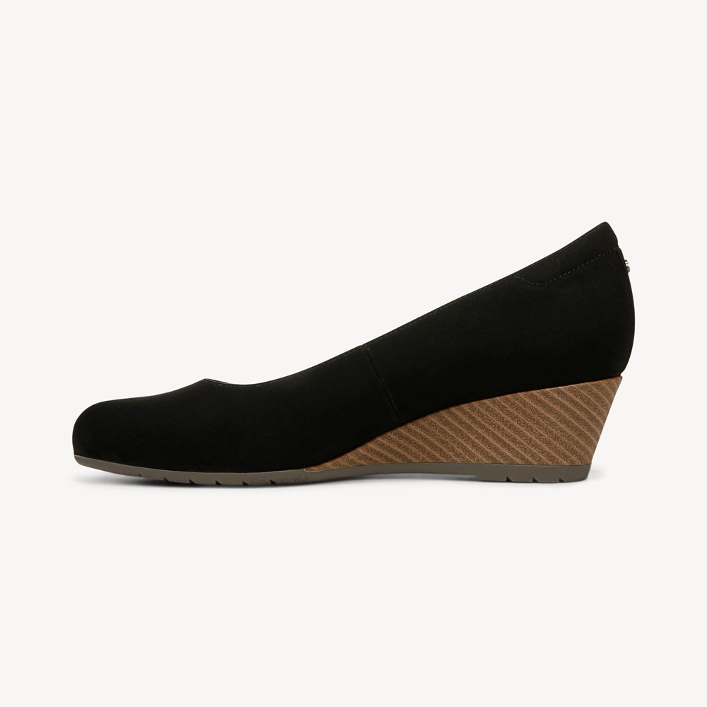 Women's Be Flex Wedge Pump - Left