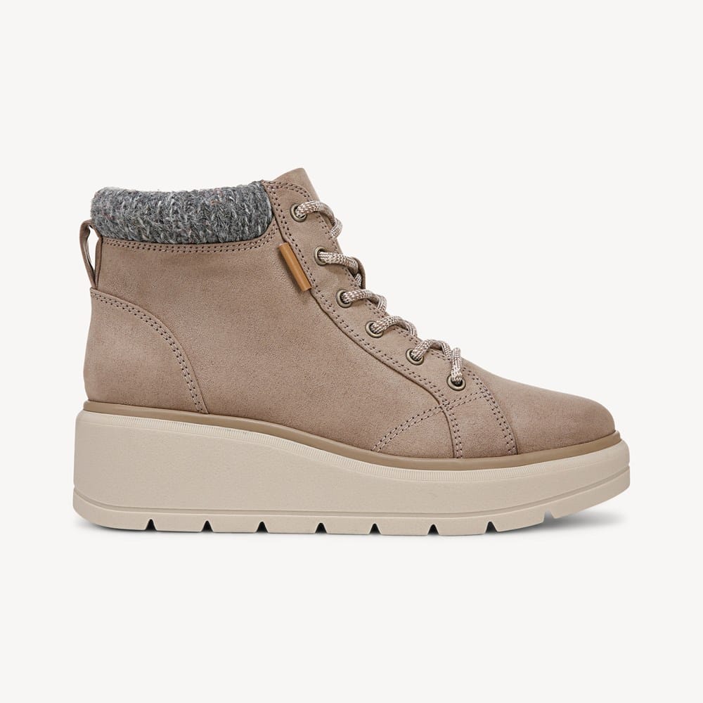 Dr. Scholl’s Women’s Lofty Ankle Boot – Sustainable Slouch Boot With Shearling Lining | Made From Recycled Materials, Cozy & Stylish