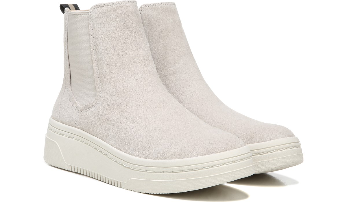 Everything Wedge Chelsea Boot - Pair