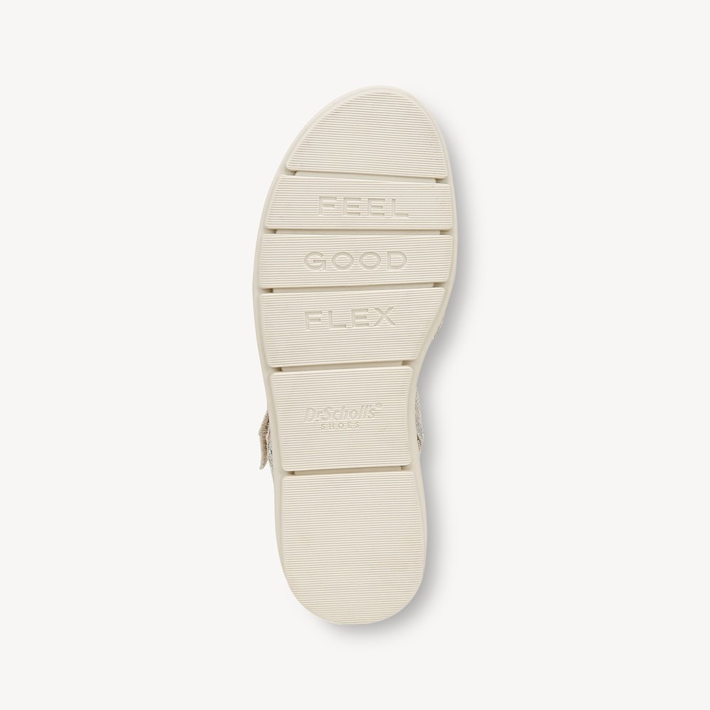 Women's Timeless Fun Casual Sandal - Bottom