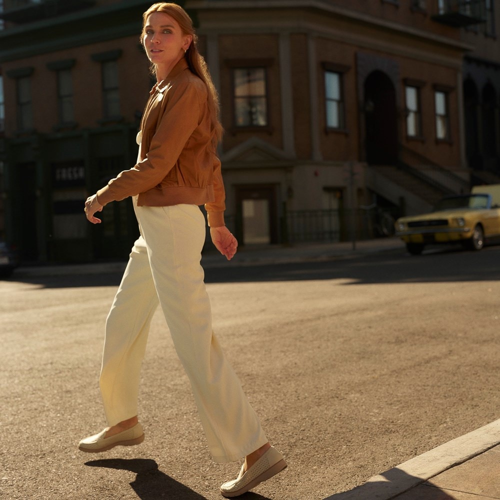 Women's Nice Day Breezy Loafer - LifeStyle