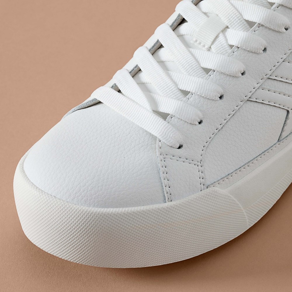 Women's Young and Free Platform Sneaker - Feature3