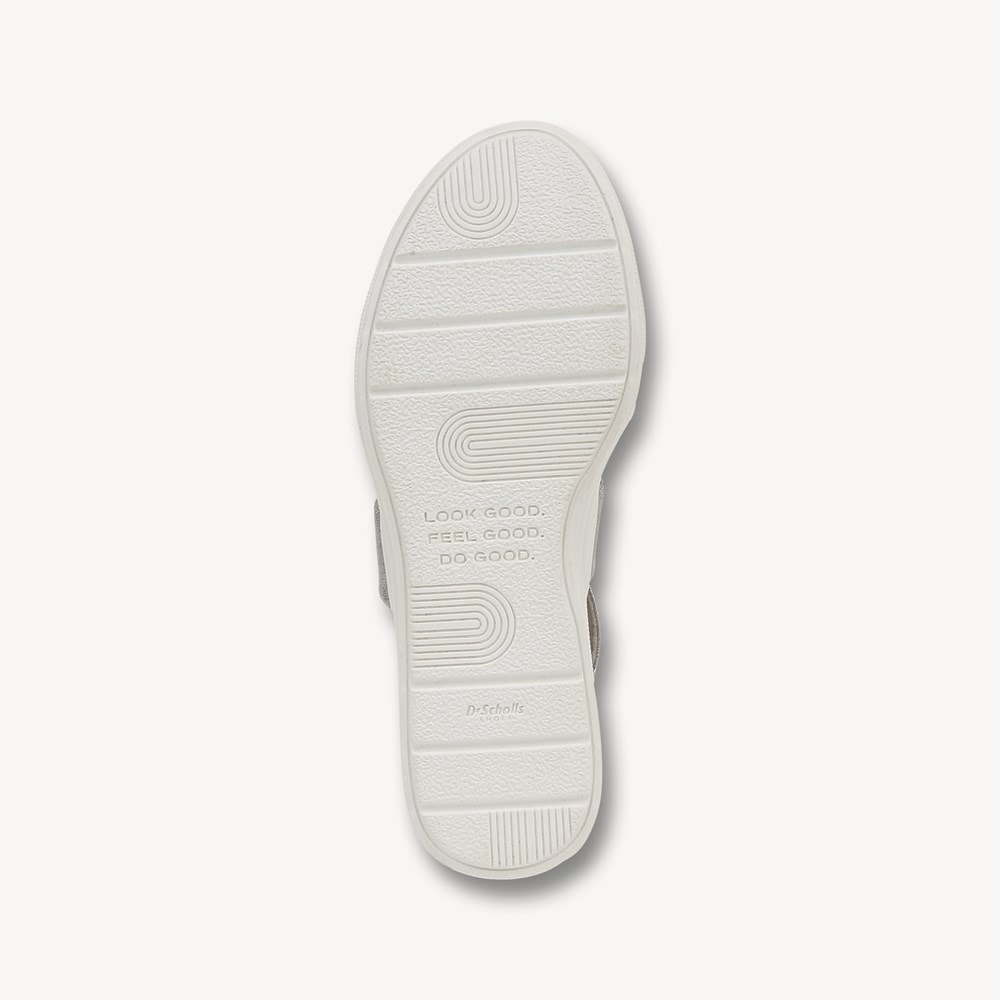 Women's Time Off Fun Wedge Sandal - Bottom