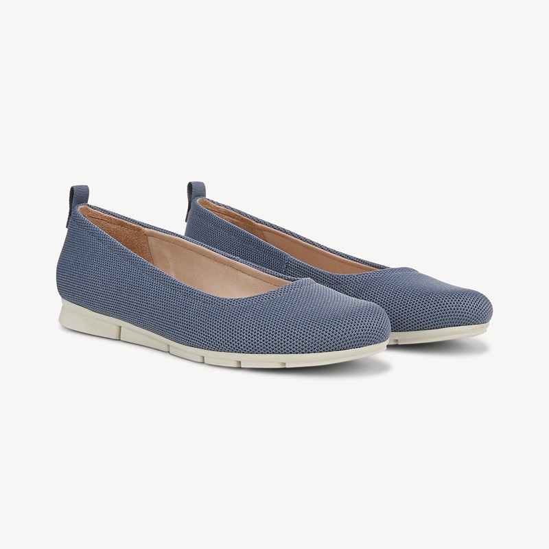 Dr. Scholl's Women's Timeless Slip On Flat Shoes Blue Horizon Knit Fabric DRSCH Leather 7.0 M