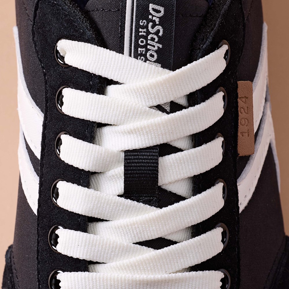 Women's Comeback Sneaker - LifeStyle4