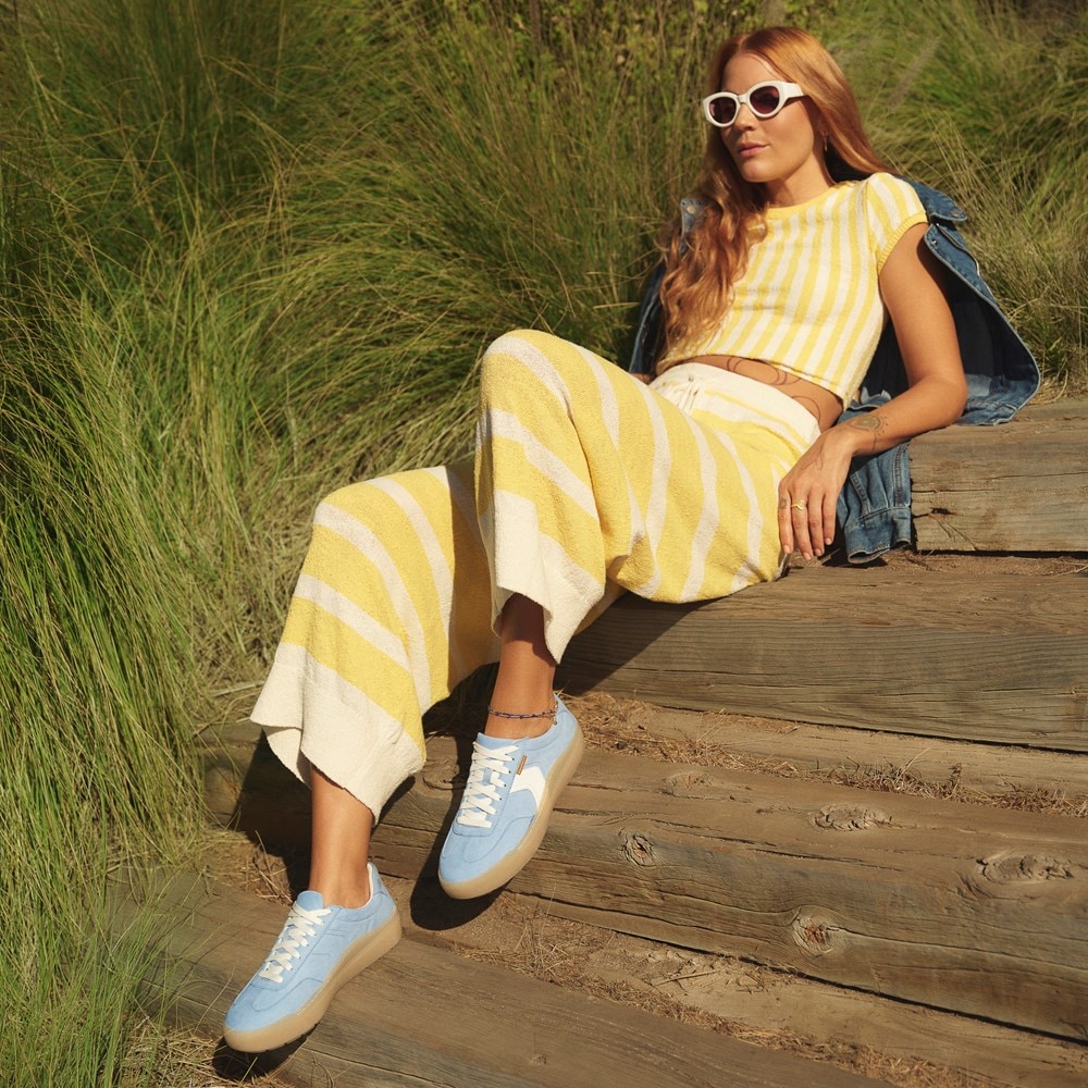 Women's Time Off Win Lace Sneaker - LifeStyle