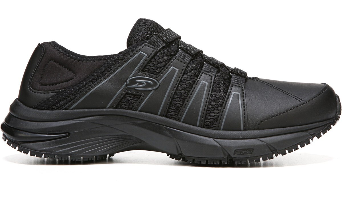 sneakers slip resistant