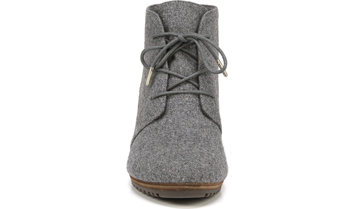 conquer wedge bootie