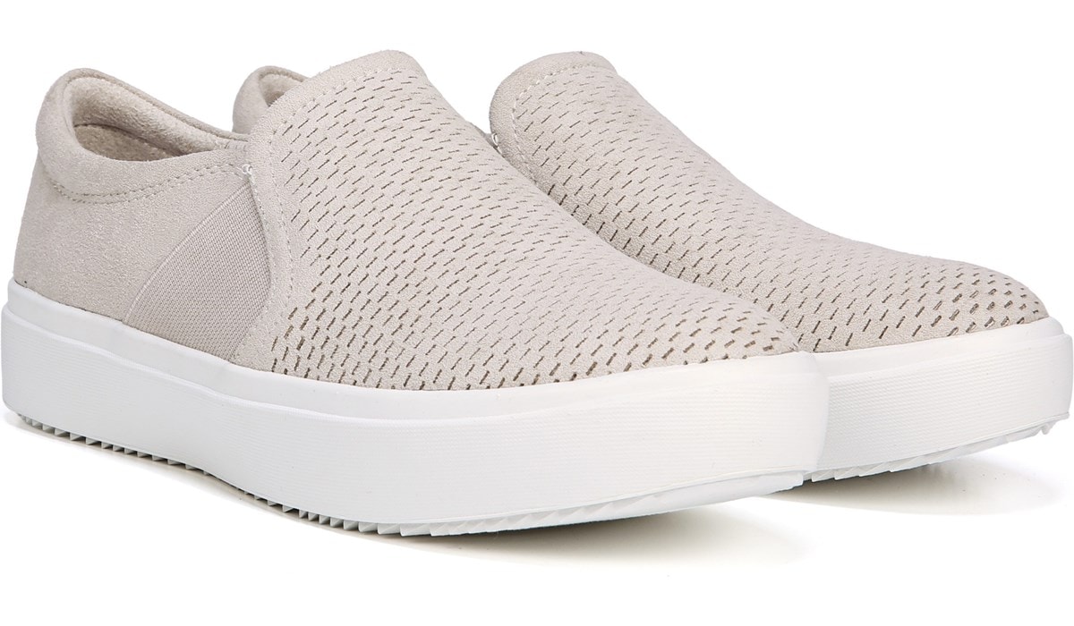 slip on sneaker