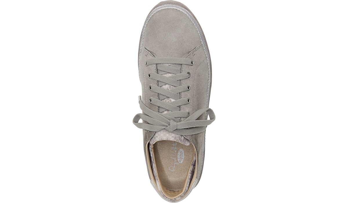 dr scholl's mellow out sneaker