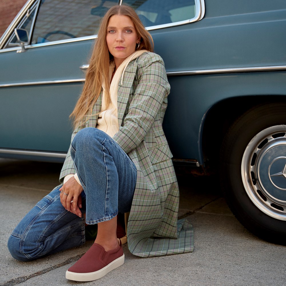 Women's Madison Up Slip On Sneaker - LifeStyle2