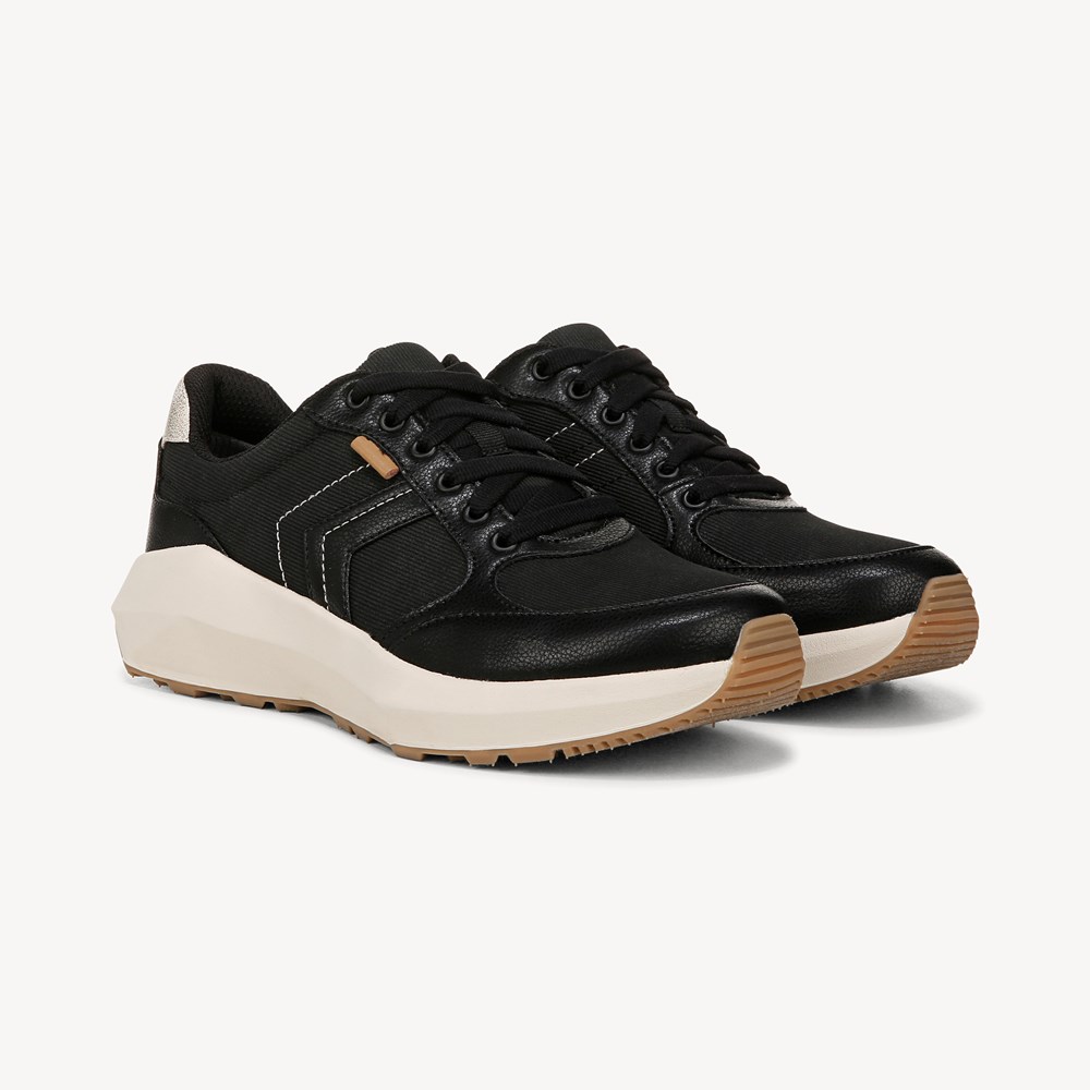 Women's Hannah Retro Sneaker - Pair