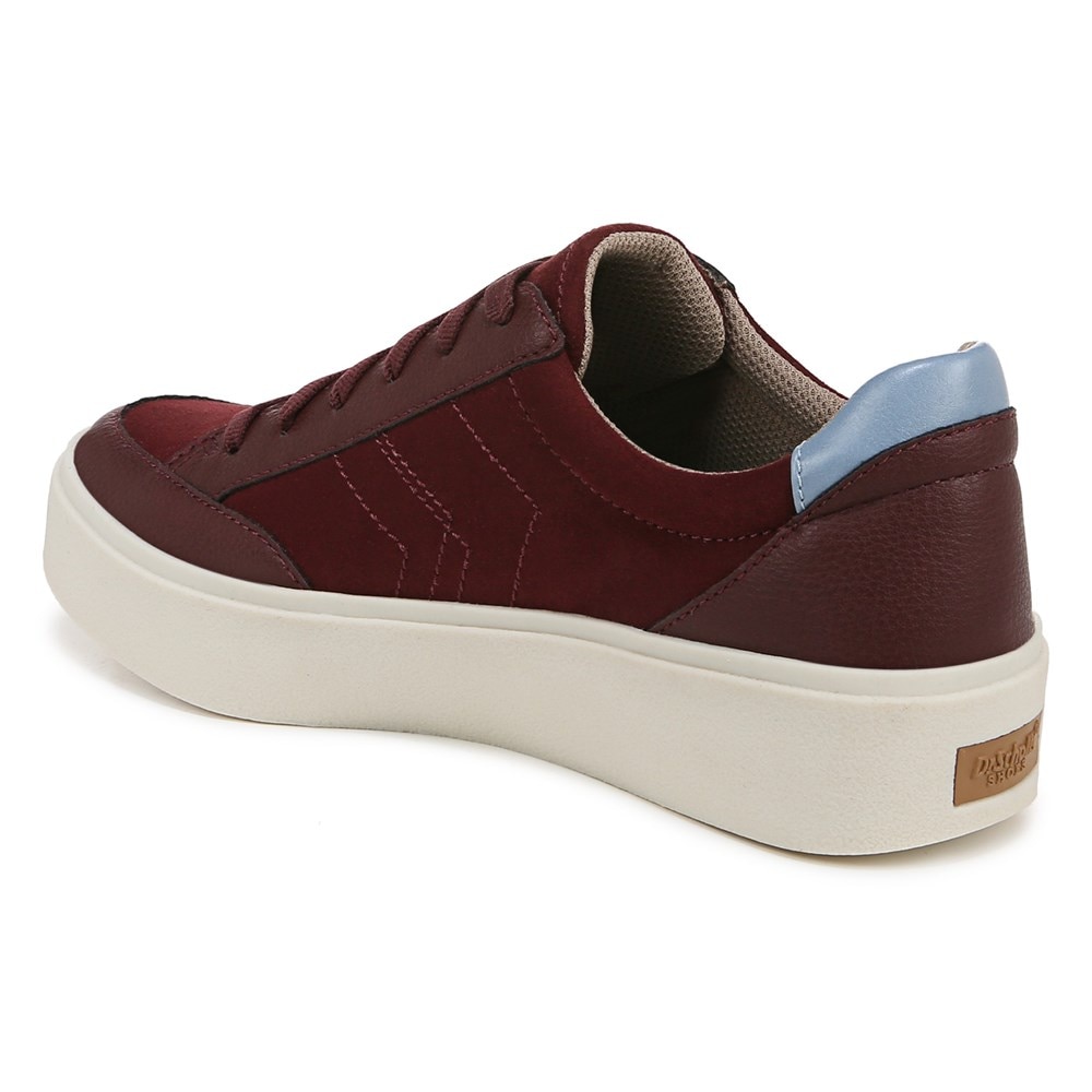 Women's Madison Lace Sneaker - Detail
