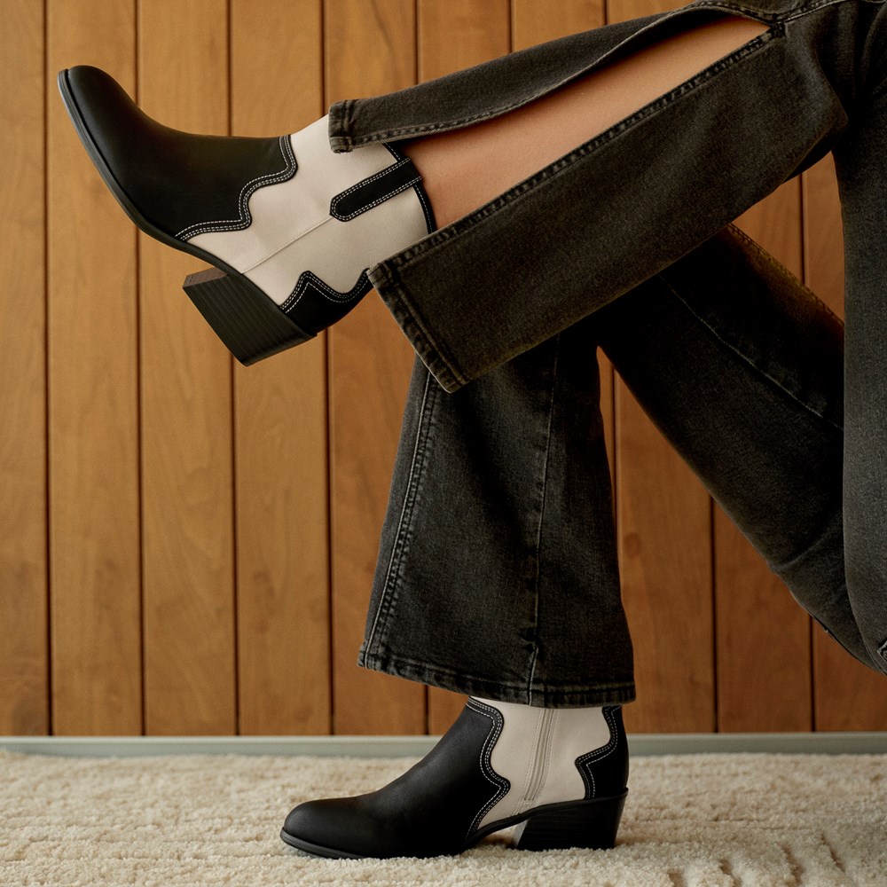 Women's Lasso Ankle Bootie - LifeStyle