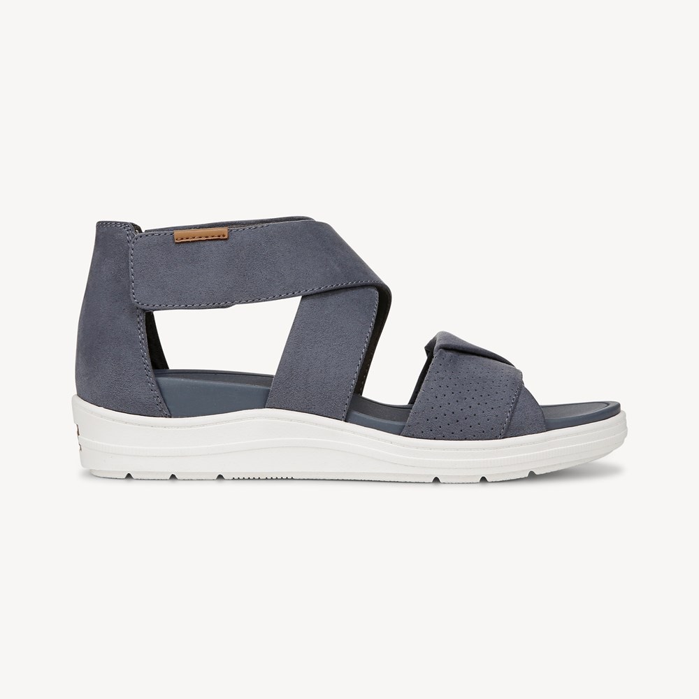 Women's Time Off Fun Wedge Sandal - Right