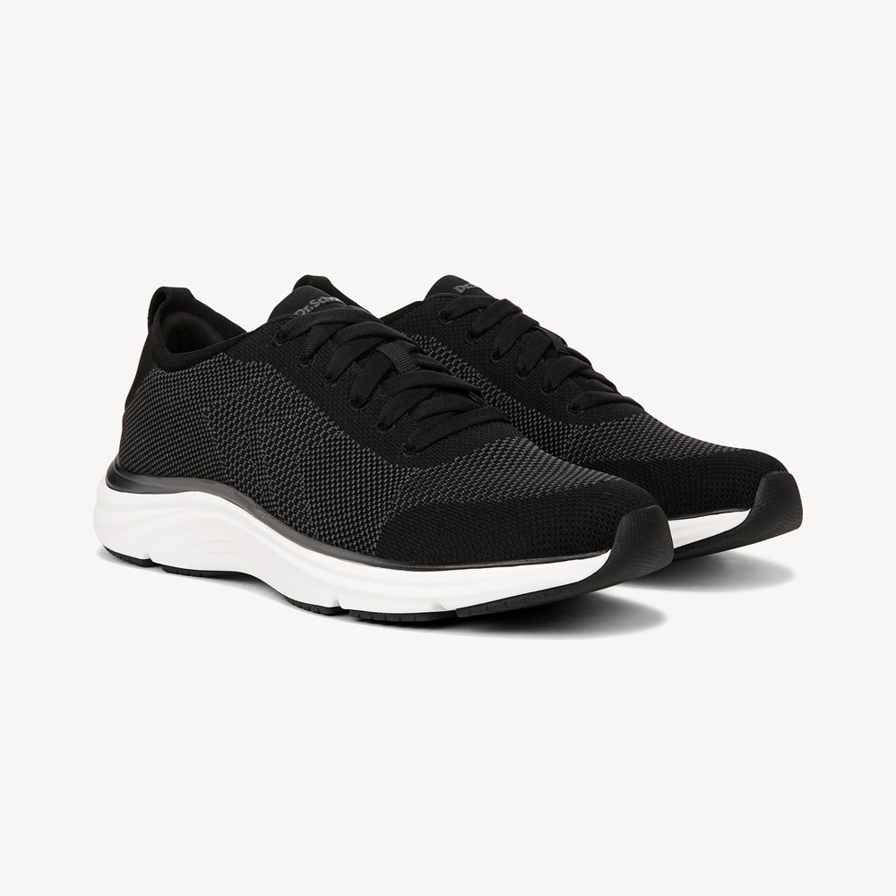 Men's Feel Ready Lace Up Sneaker - Pair