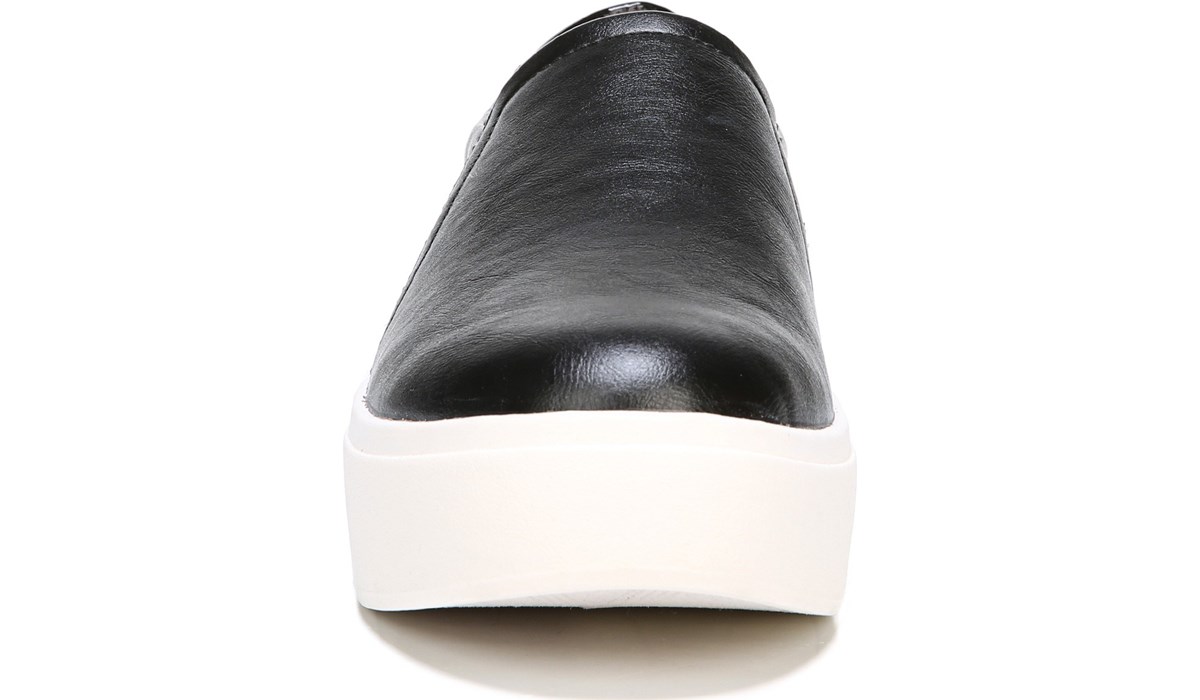 dr scholl's kinney slip on sneaker