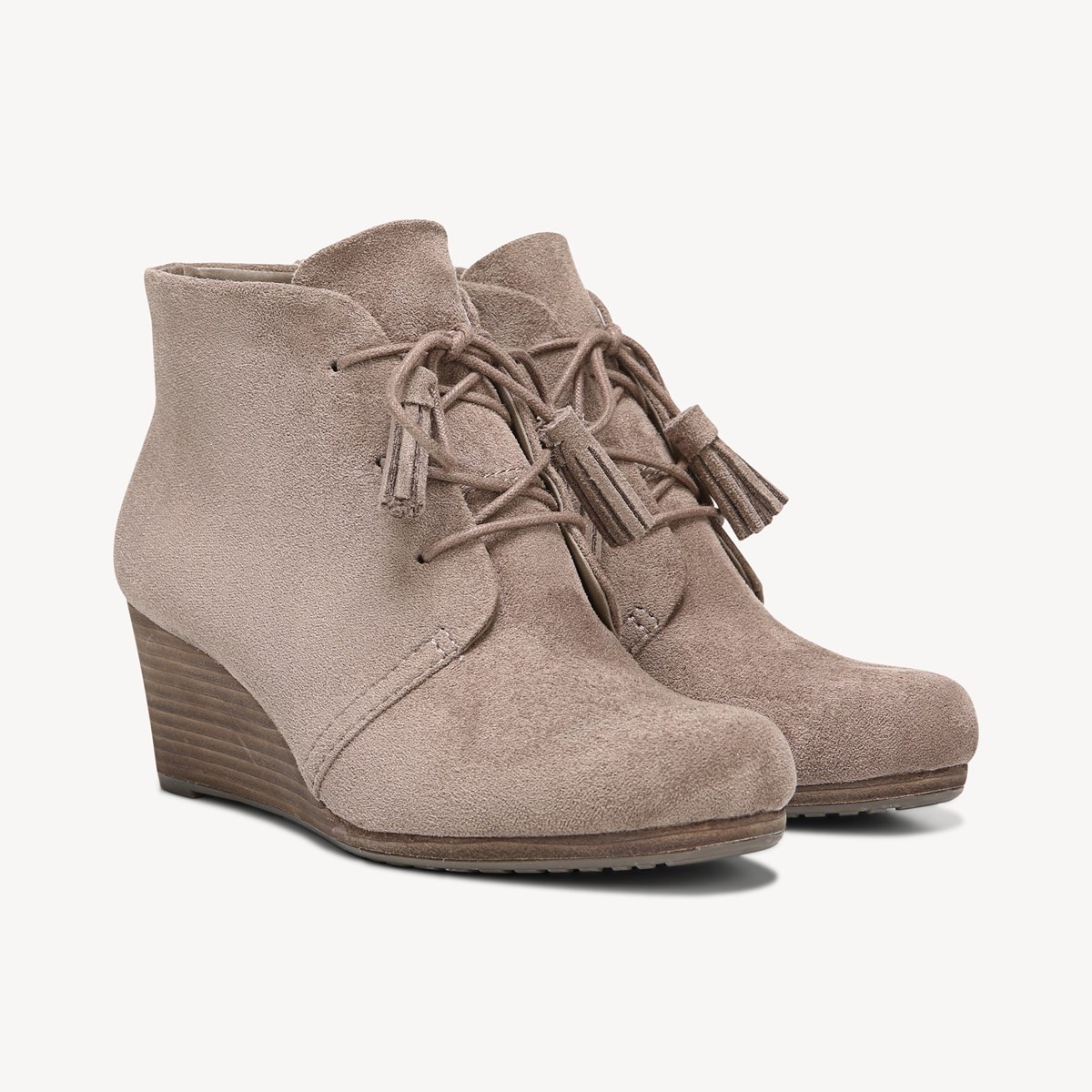 Dakota Wedge Bootie in Stucco 