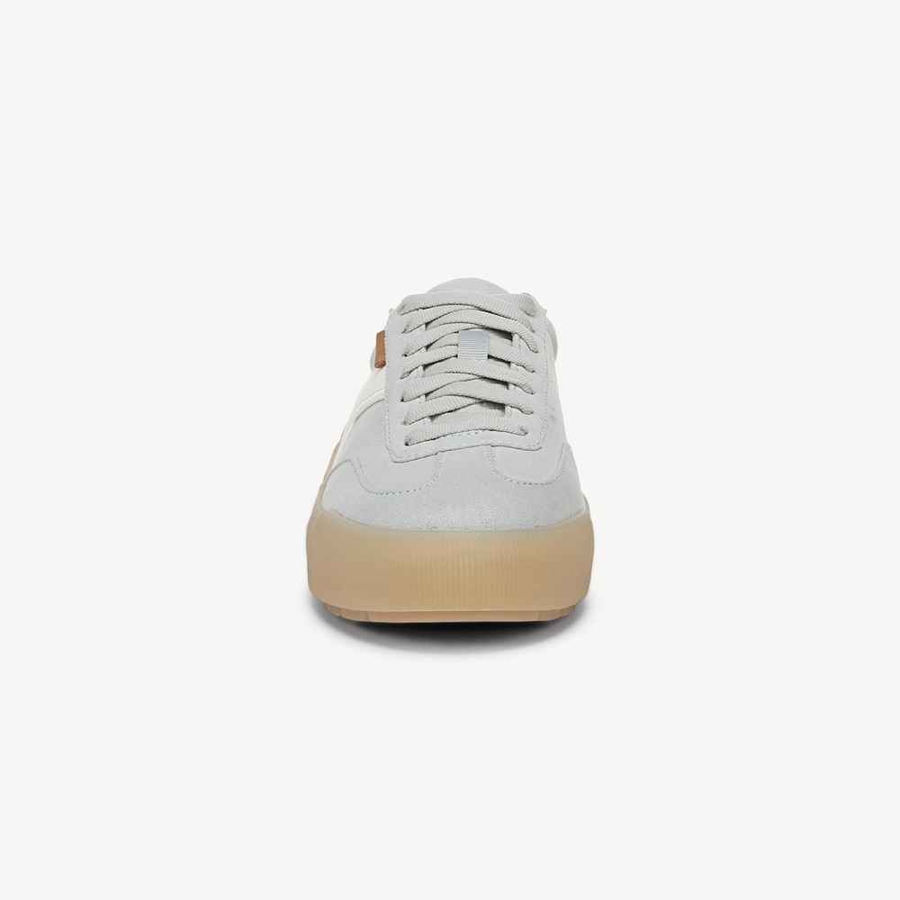 Women's Time Off Win Lace Sneaker