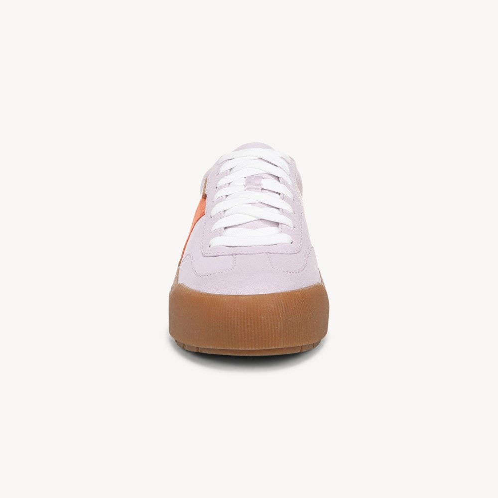 Women's Time Off Win Lace Sneaker - Front