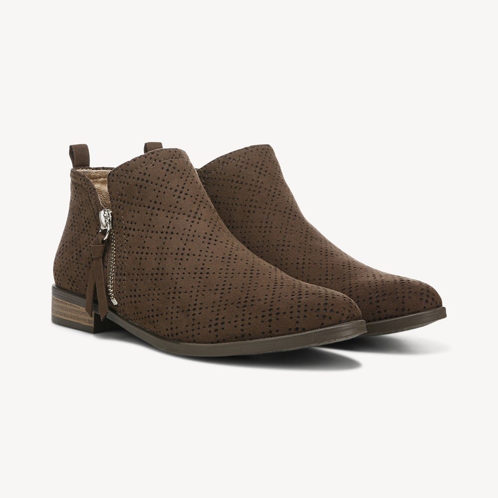 makeup for black dress and brown eyes BORN KACE | LOW LEATHER EVERYDAY BOOTIE
