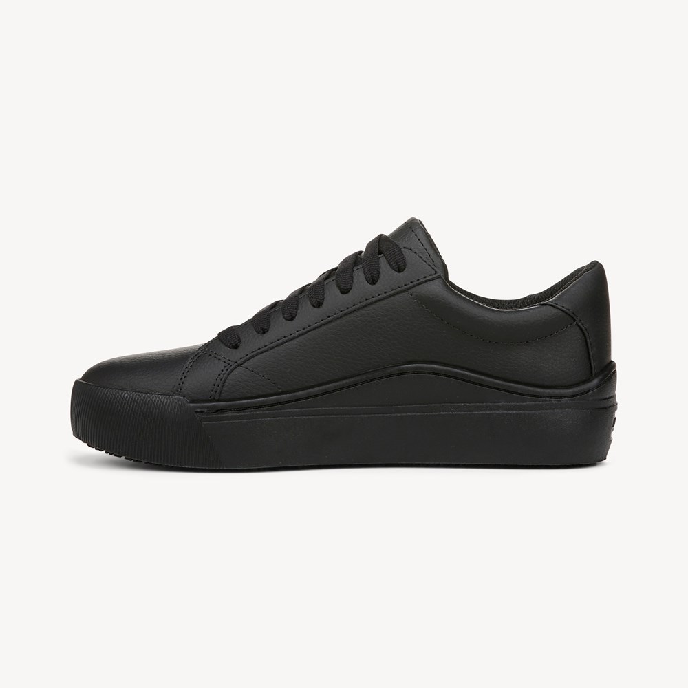 Women's Time On Slip Resistant Work Sneaker - Left