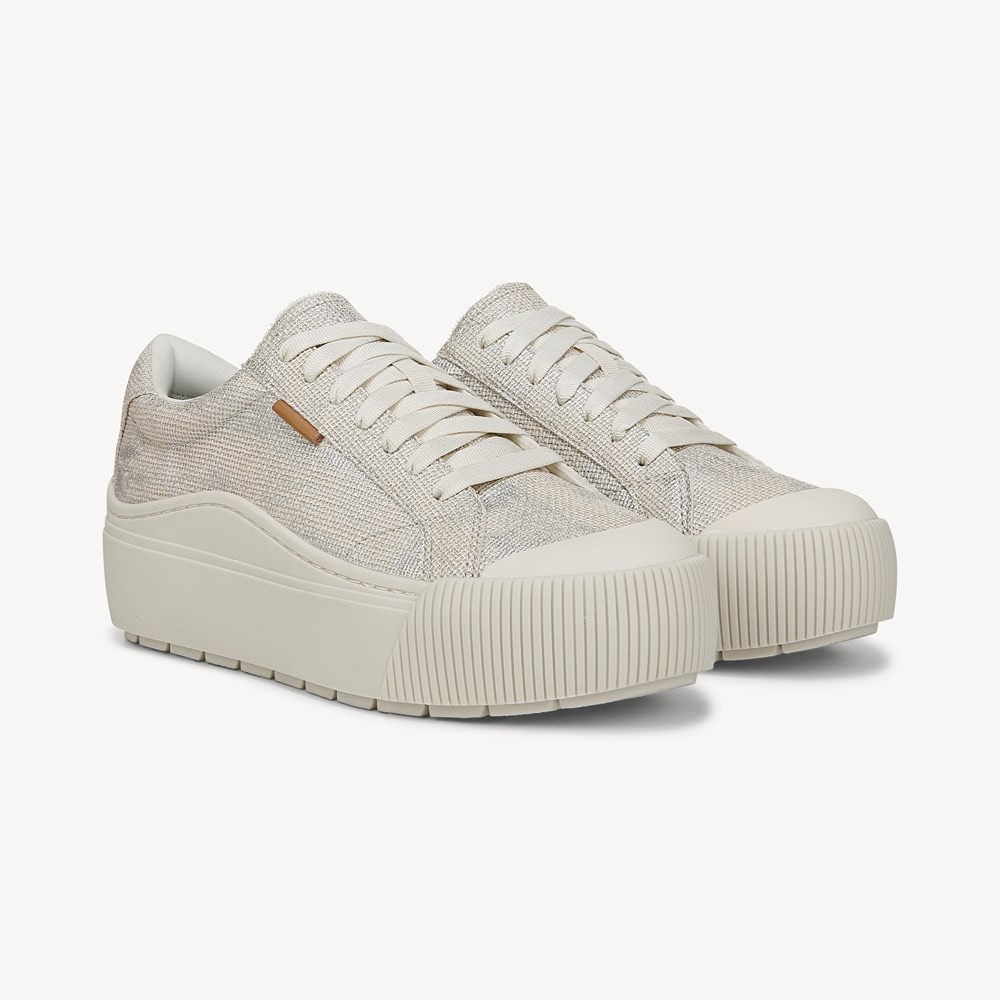 Women's Time Off Max Lace Up Sneaker - Pair