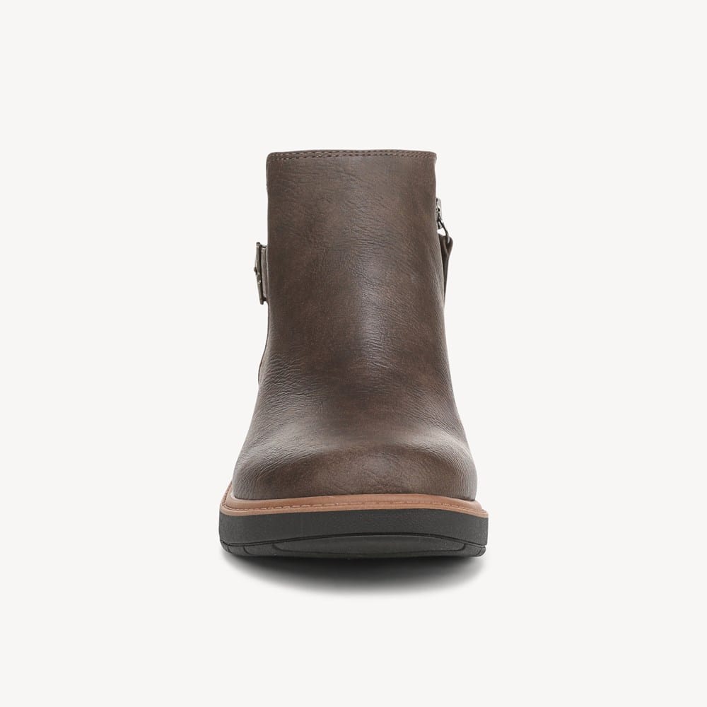 Dr. Scholl display picture 1