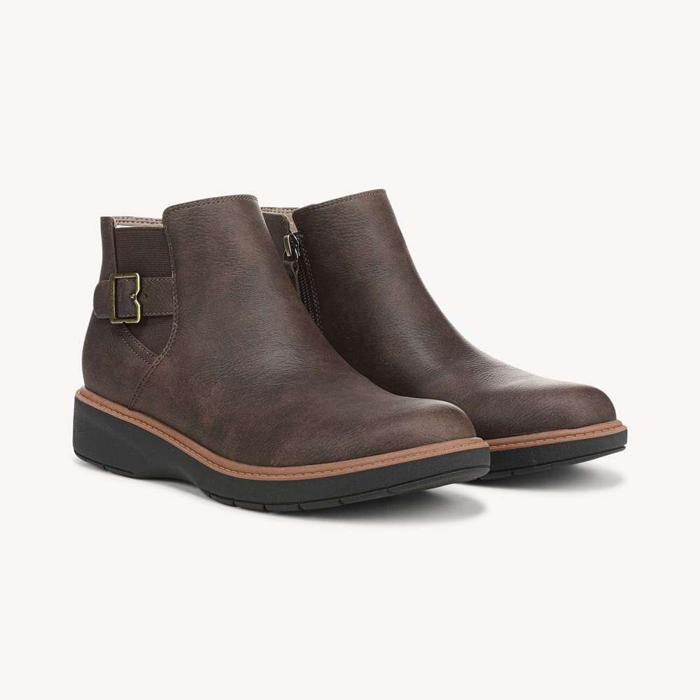 Dr. Scholl display picture 3