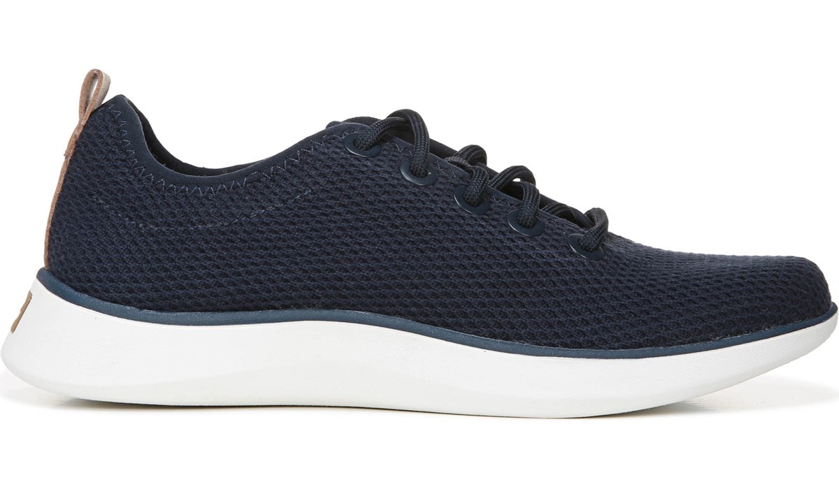 freestep lace up shoes